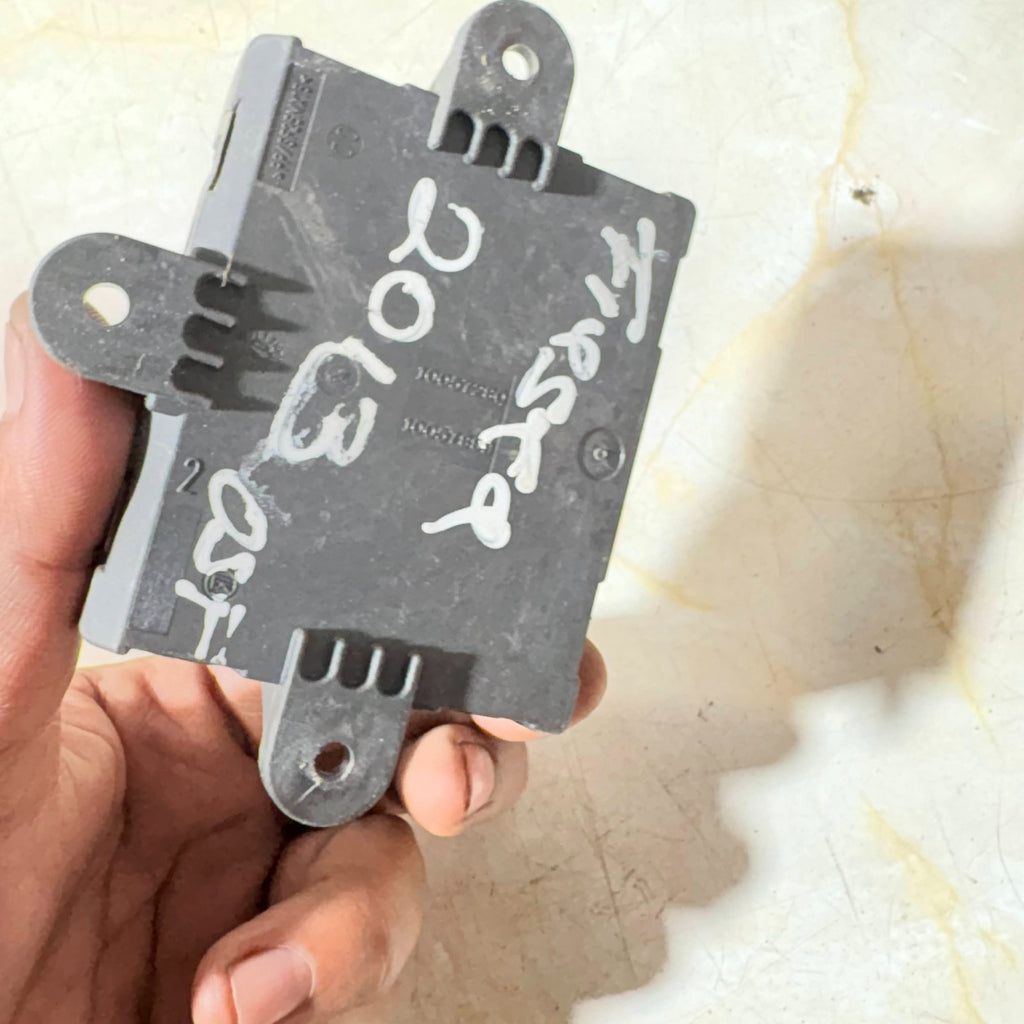 Ford Fiesta Mk7/B-Max Door Control Module CV1T-14B531-AD