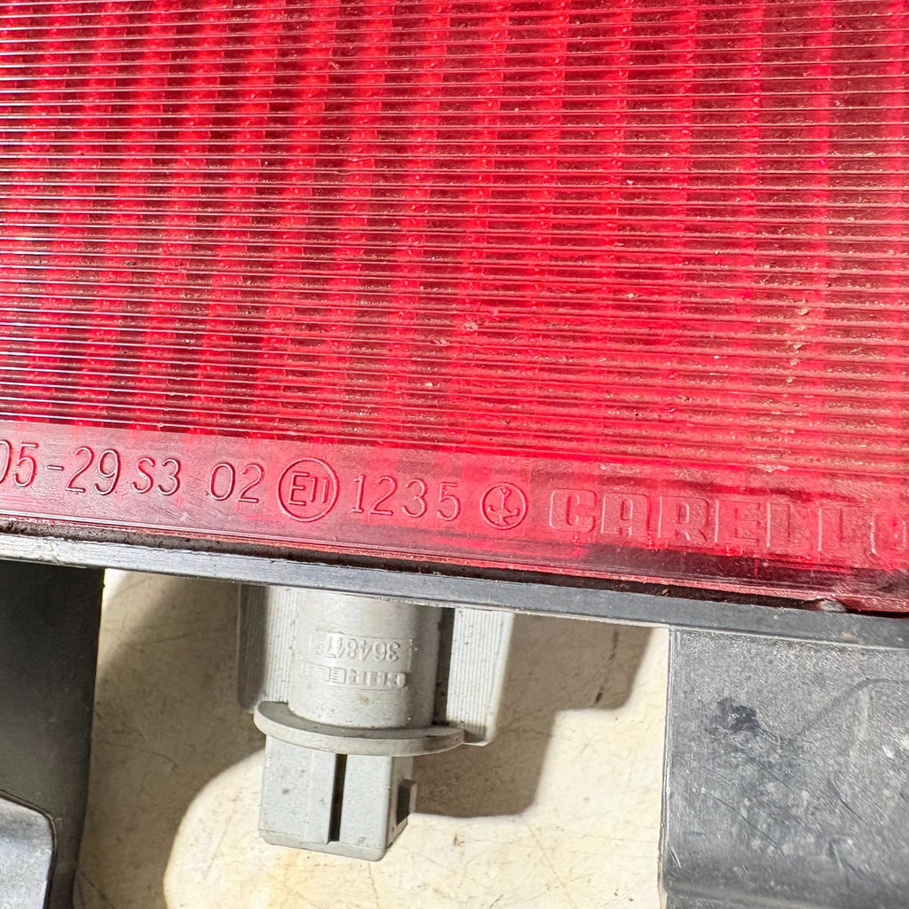 Toyota Avensis D4D High Level Centre Third Brake Light 54533721