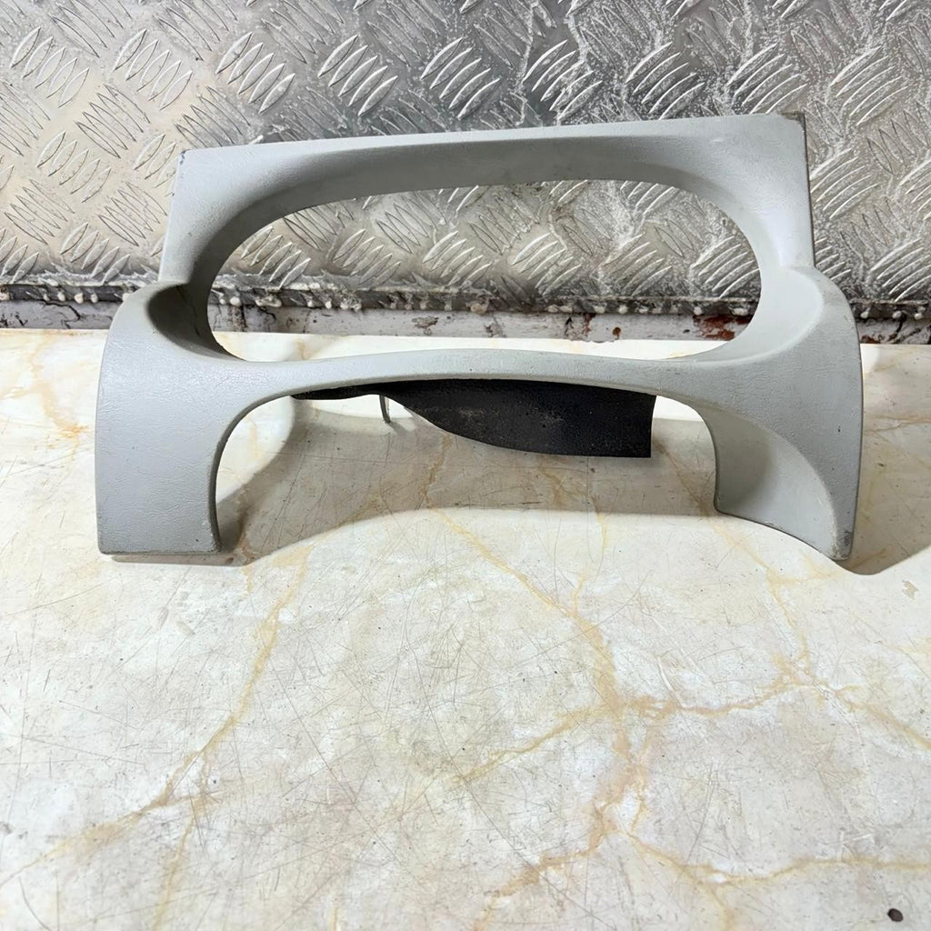 8200004607 Speedometer Surround Trim FOR Opel Vivaro/RENAULT TRAFFIC