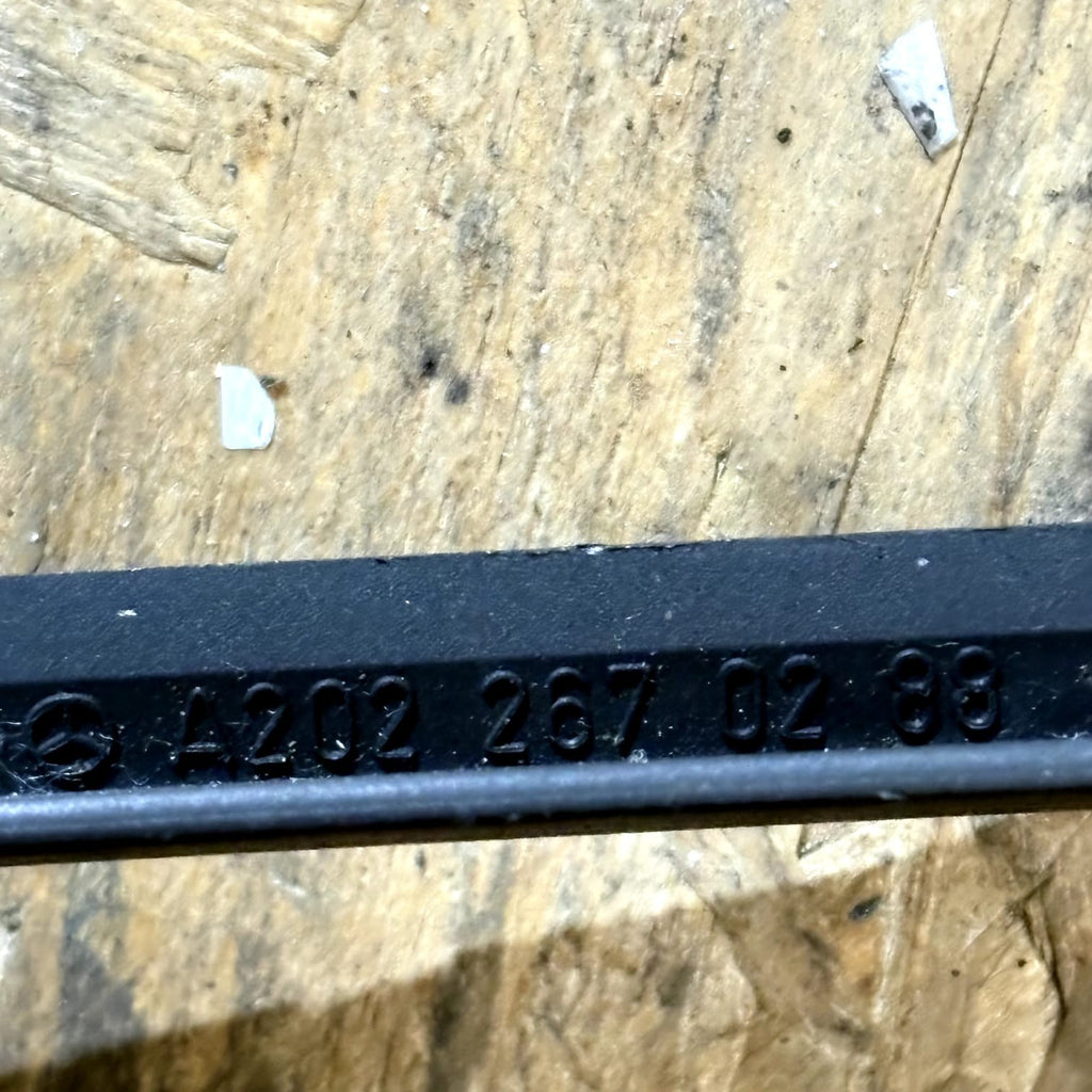 Mercedes-Benz SL R129 Gear Lever Plastic Cover A2022670288 5.0 28102396