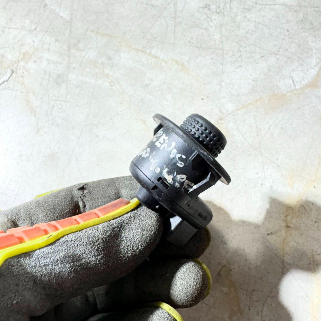 Renault Scenic 2004 Side Mirror Switch Controll Button