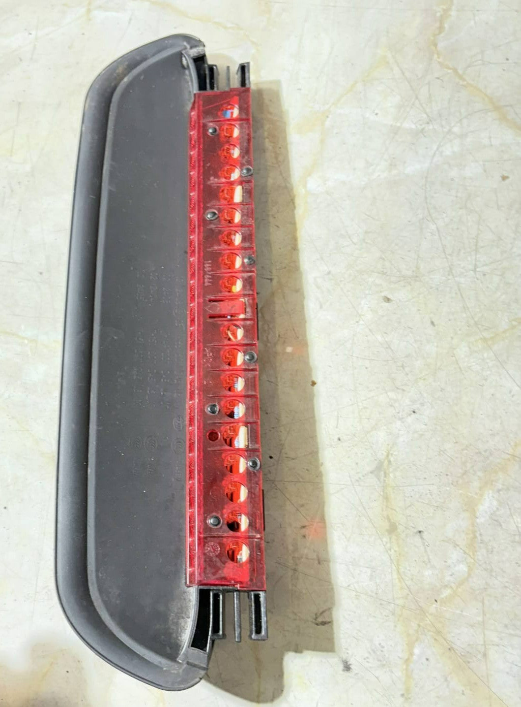 BMW 3 SERIES E90 E91 TAIL LIGHT THIRD BRAKE LIGHT LIMO A046811