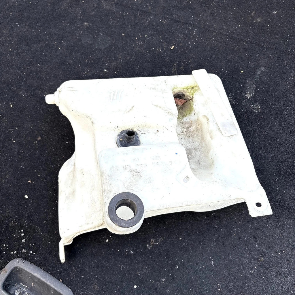MERCEDES C CLASS W203 WINDSCREEN WASHER BOTTLE WITH PUMP A2038600060 2003