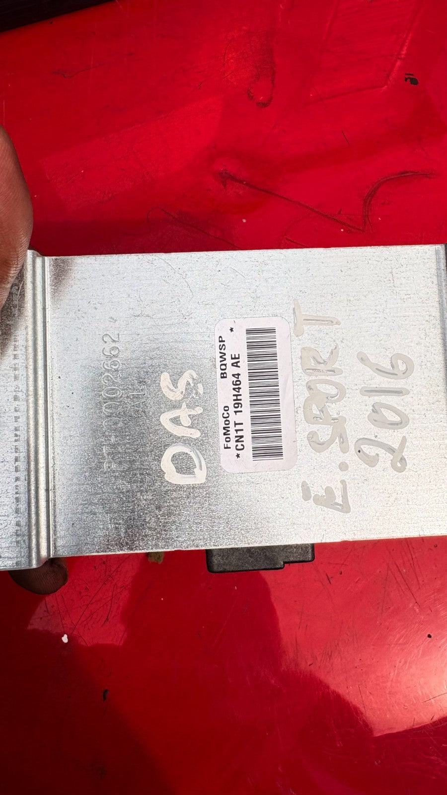 FORD ECOSPORT ANTENNA CONTROL MODULE UNIT CN1T19H464AE 2016