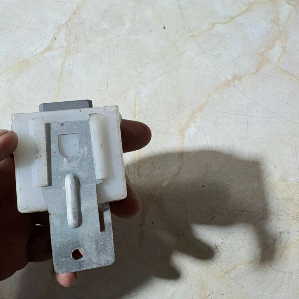 Honda CR-V Door Relay (2002-2004)