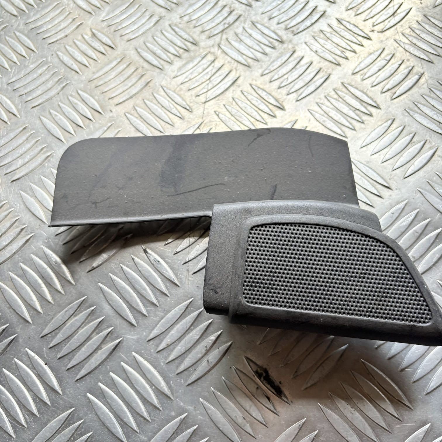 FORD FOCUS MK3 OS SPEAKER TWEETER BM51-18C862-A, Driver Front 2014 AU18