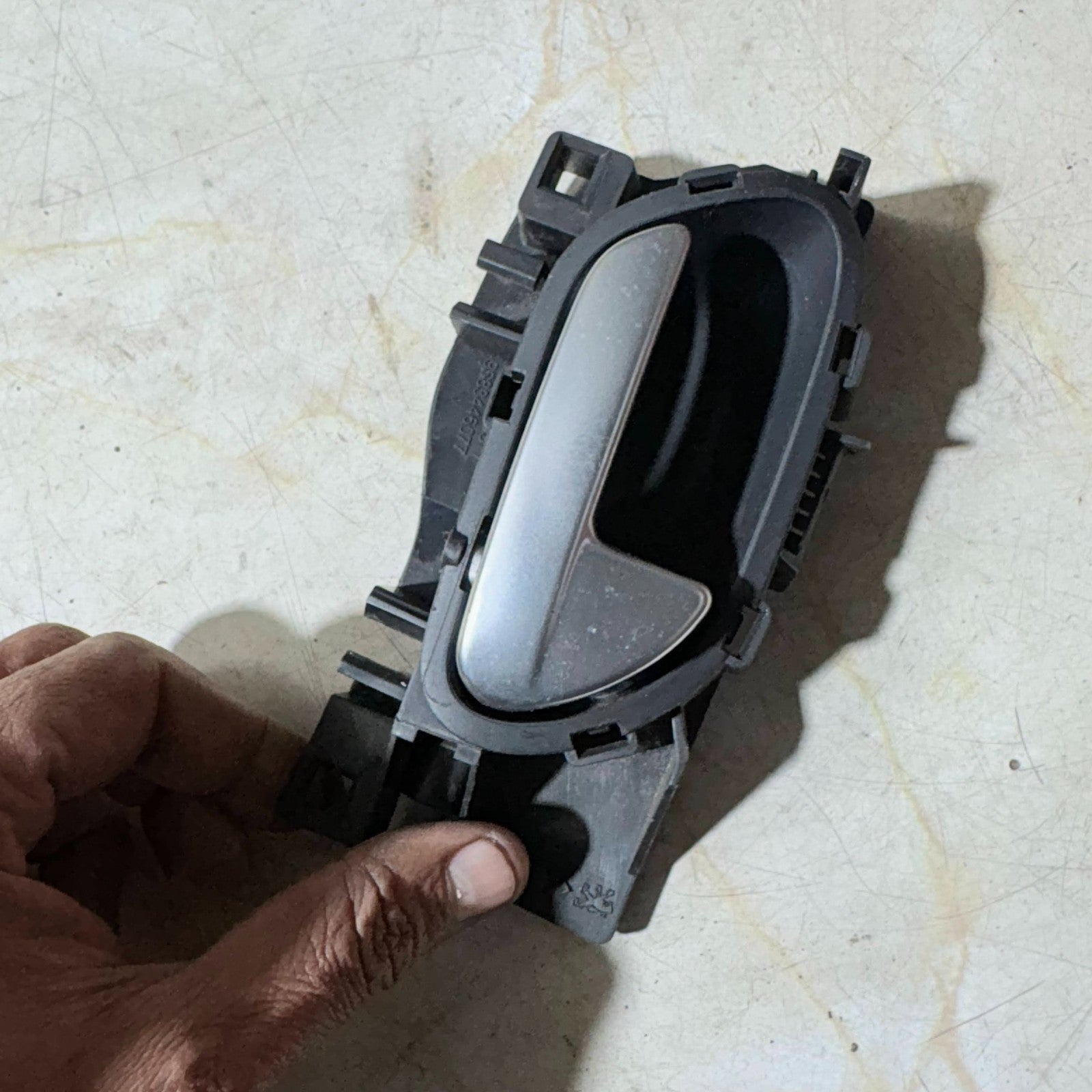 CITROEN DS3 C3 INTERIOR DOOR HANDLE FRONT RIGHT DRIVERS SIDE 2009-16 9683446577
