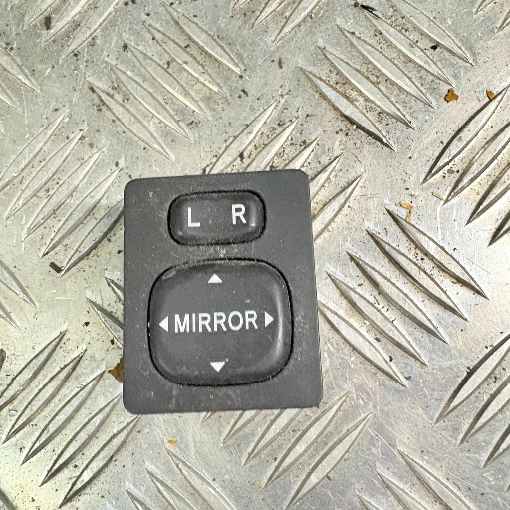 TOYOTA RAV 4 2004 WING MIRROR CONTROL SWITCH BUTTON ADJUSTER 769746B