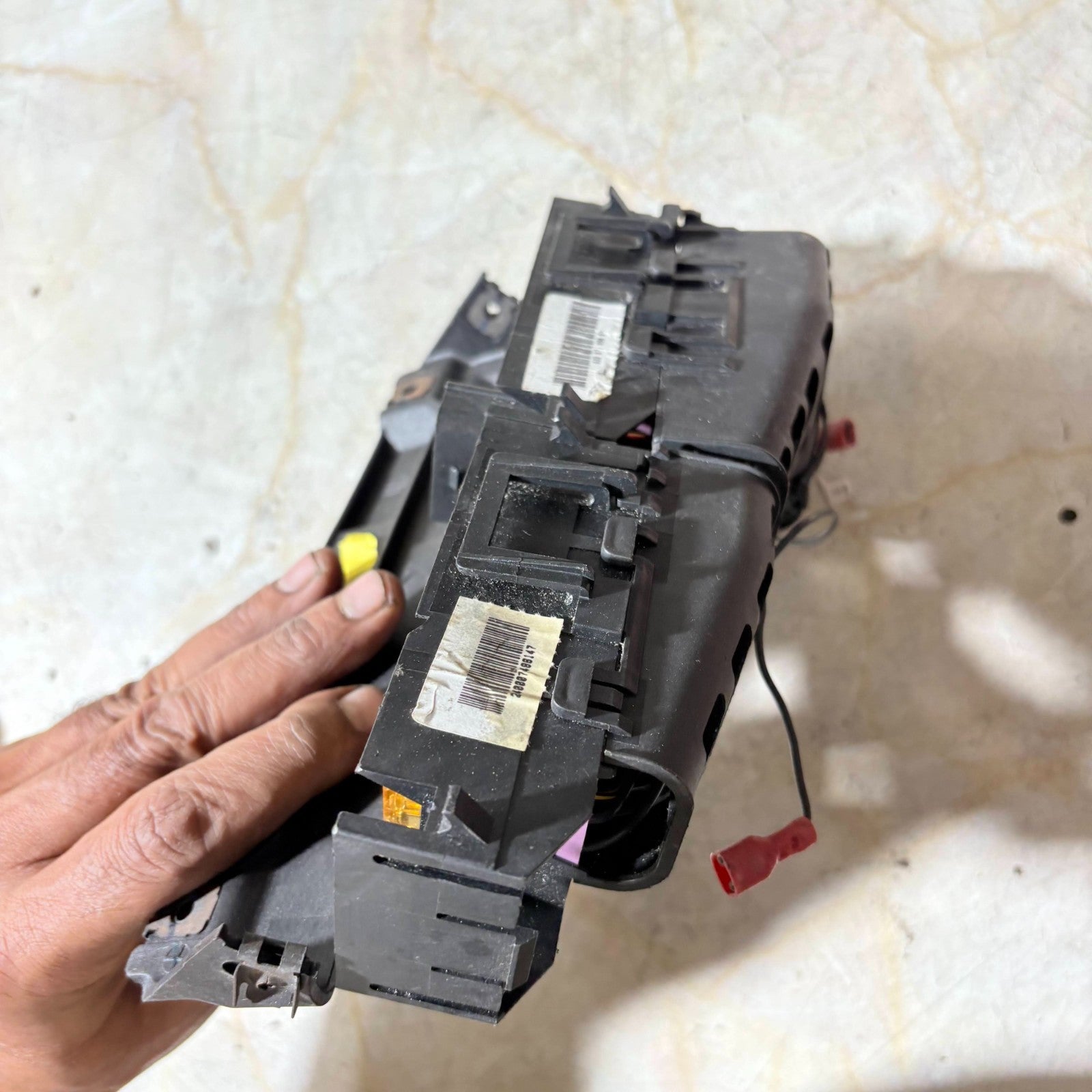 Volkswagen Fox 2005-2011 Offside Right Under Dashboard Fuse Box 5Z0941828A