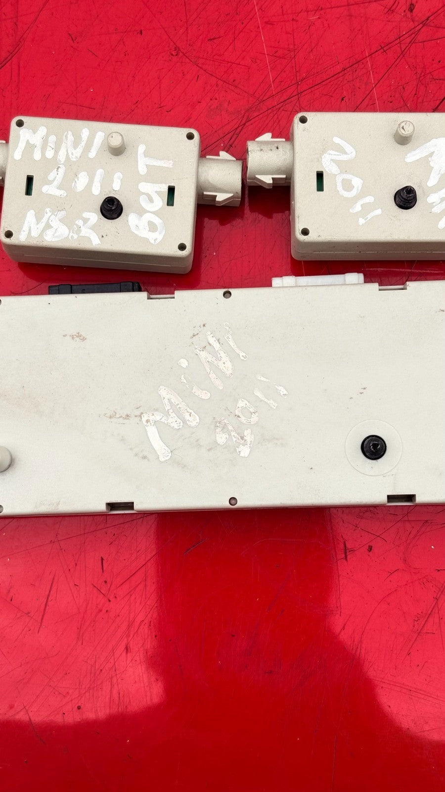 Mini 2011 Aerial Antenna Amplifier 3428336-03