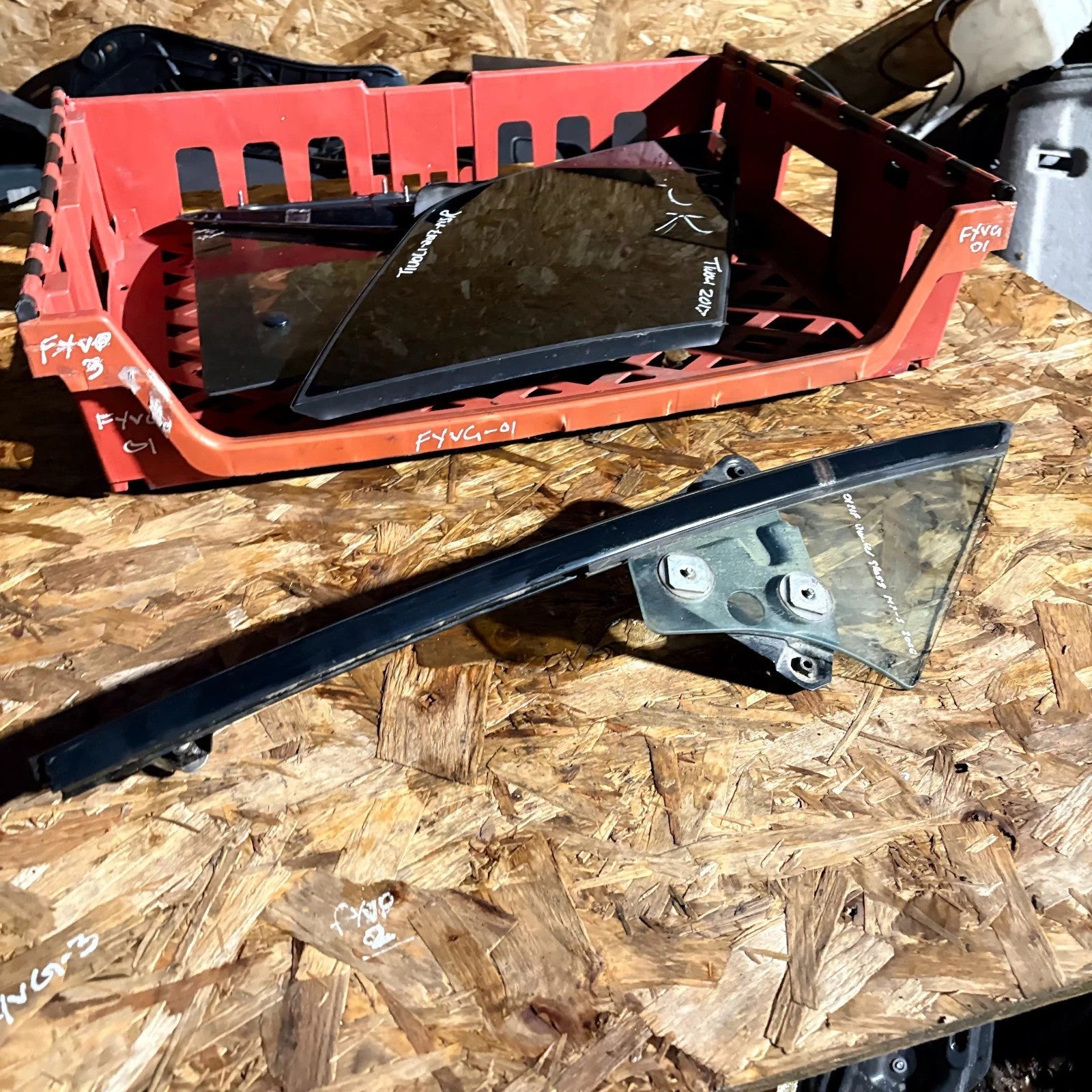 MAZDA MX5 05-15 Door Quarter Light Window Glass Front Left Passenger and Frame