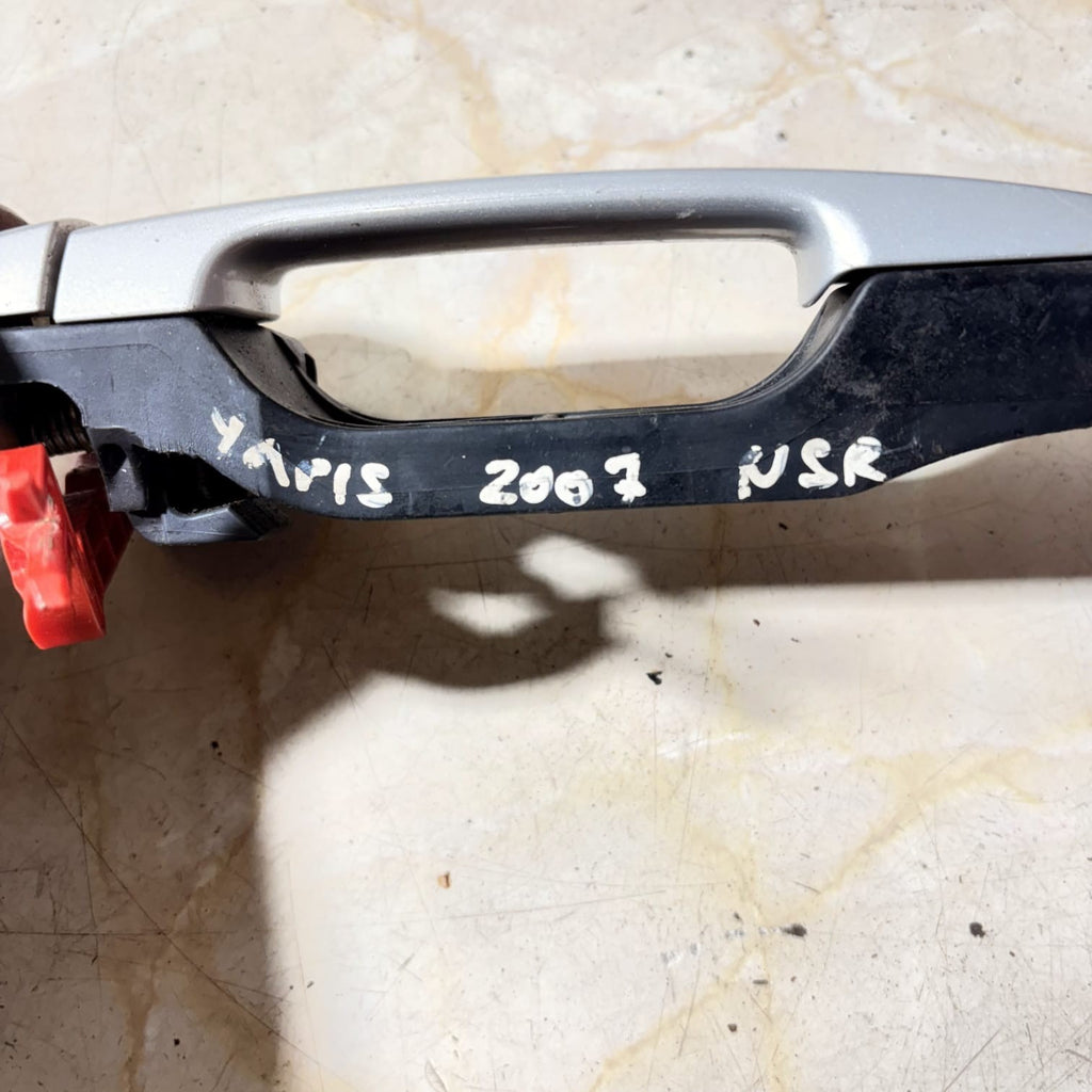 Toyota Yaris Mk2 2006-2011 5DR Rear Left NSR Exterior Door Handle Silver