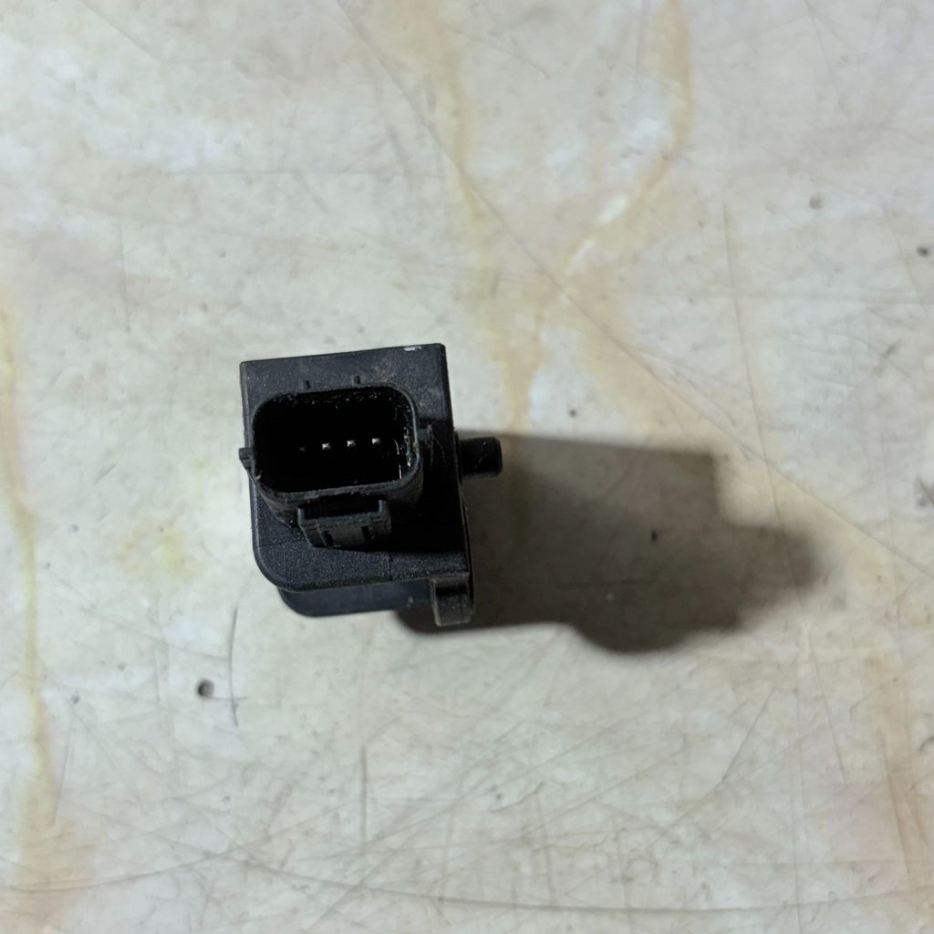 HONDA CRV FRONT RIGHT SIDE AIRBAG CRASH SENSOR MODULE 77970SWAE113M4 2007-2012