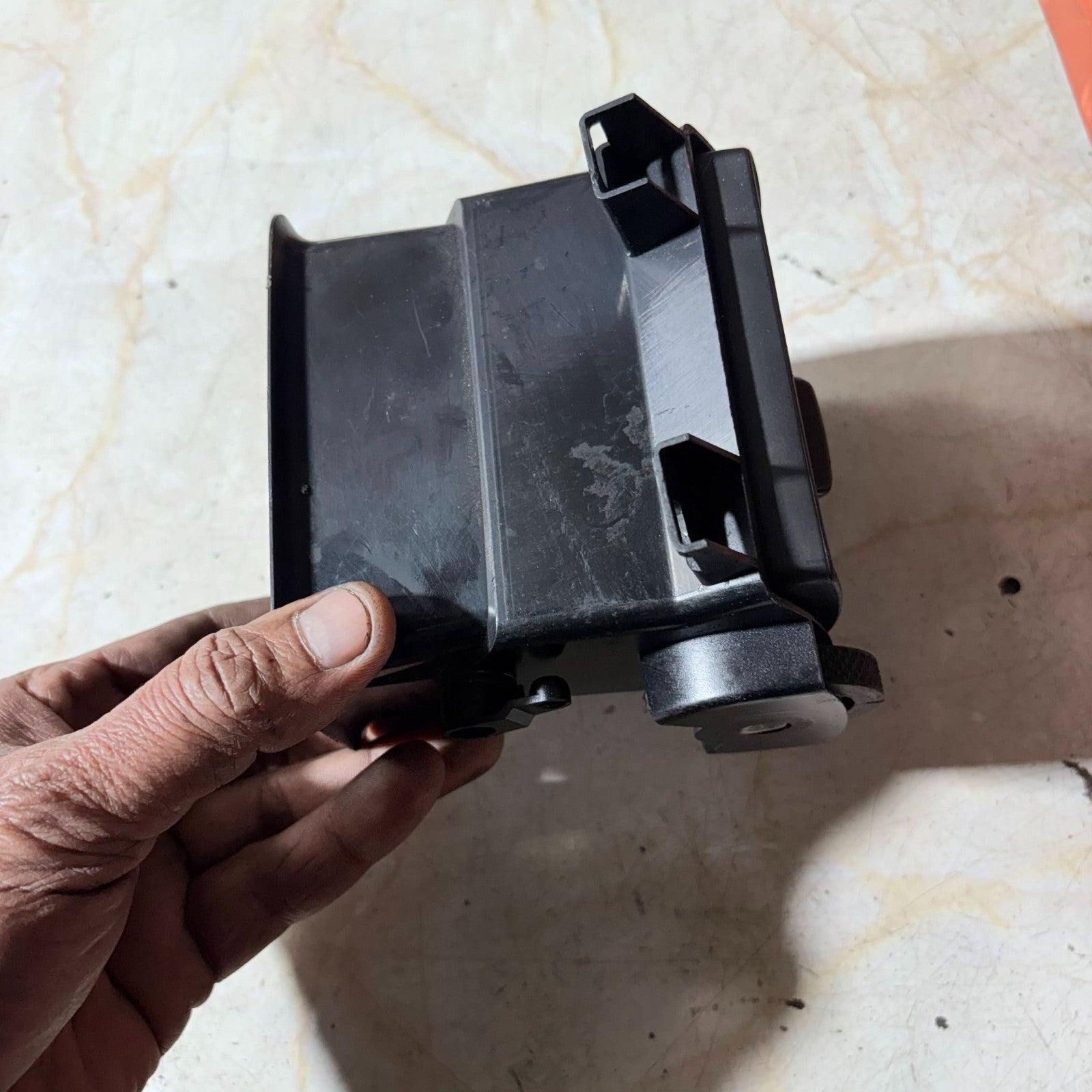 FORD TRANSIT 2007-2014 LEFT FRONT AIR VENT (PASSENGER SIDE) 6C1119C682