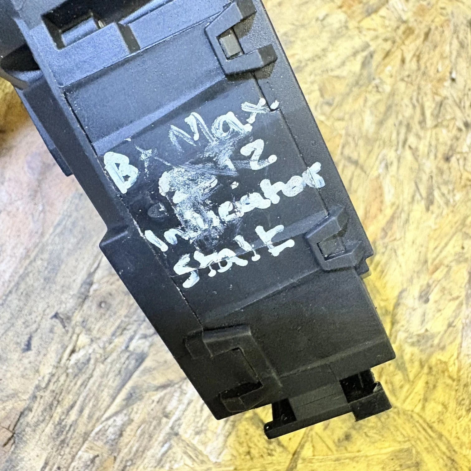 783120 Ford Fiesta Mk7 Indicator Stalk Switch With Trip 8A6T13335BC