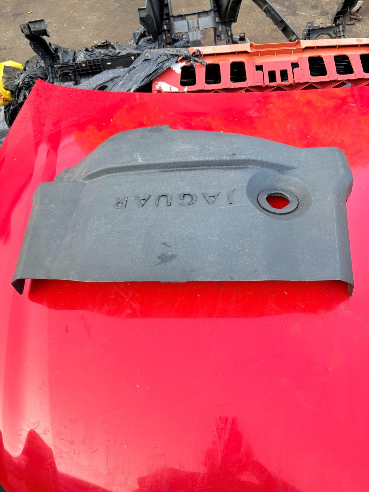 Jaguar S-Type X200 2.7 Diesel Engine Cover Trim 4R83-6A949-AD 2005-2008