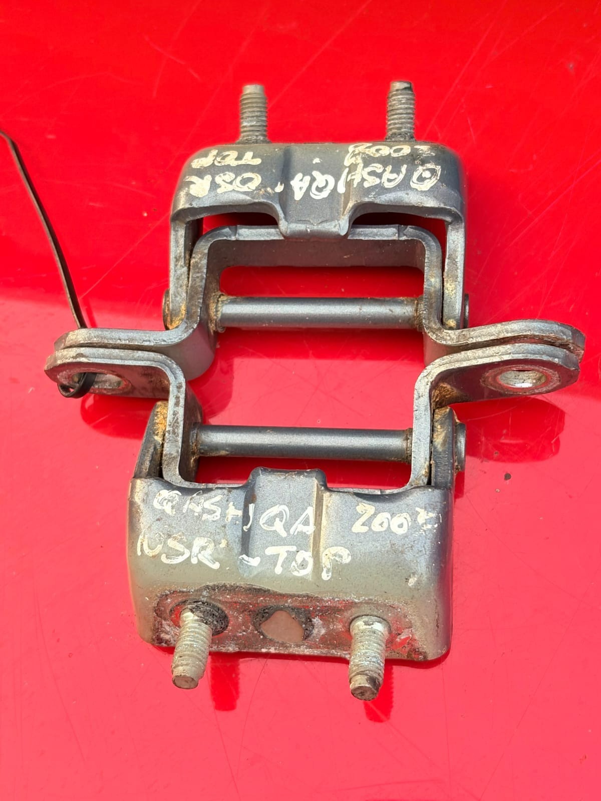 Nissan Qashqai Mk1 J10 2006-2013 NSR Rear Left Upper Door Hinge 82401-AV630