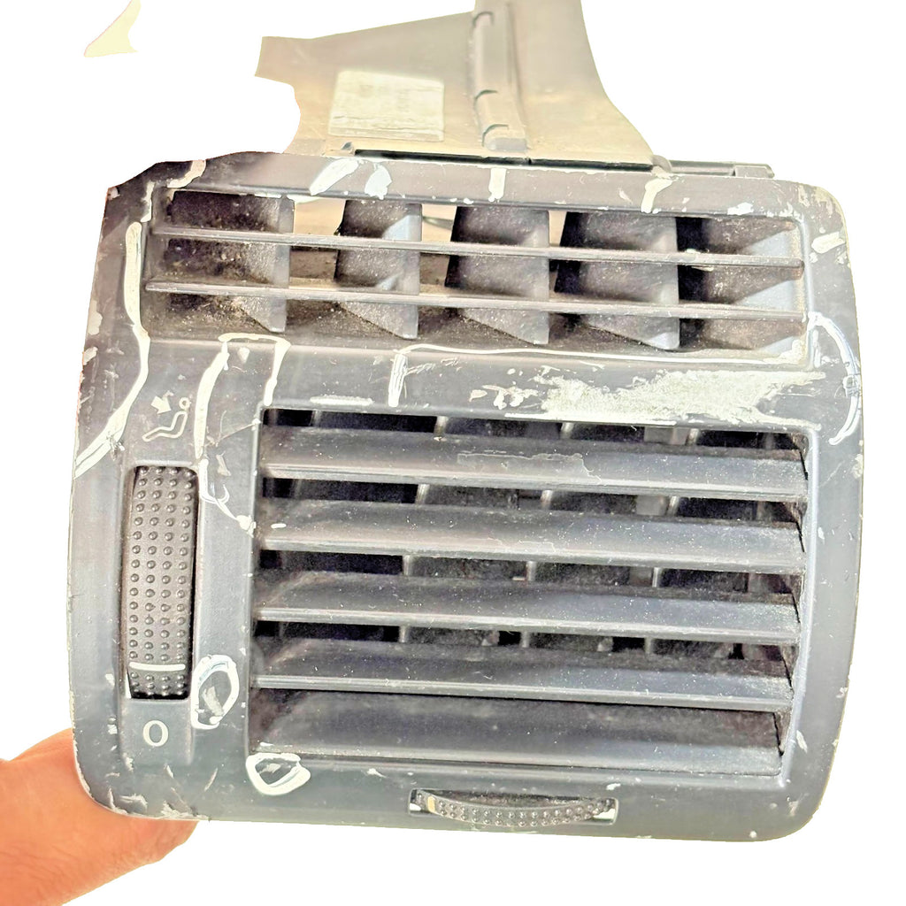 VW Sharan Mk1 7M (2001-2010) Dash Side Heater Vent Outlet 7M3819704F