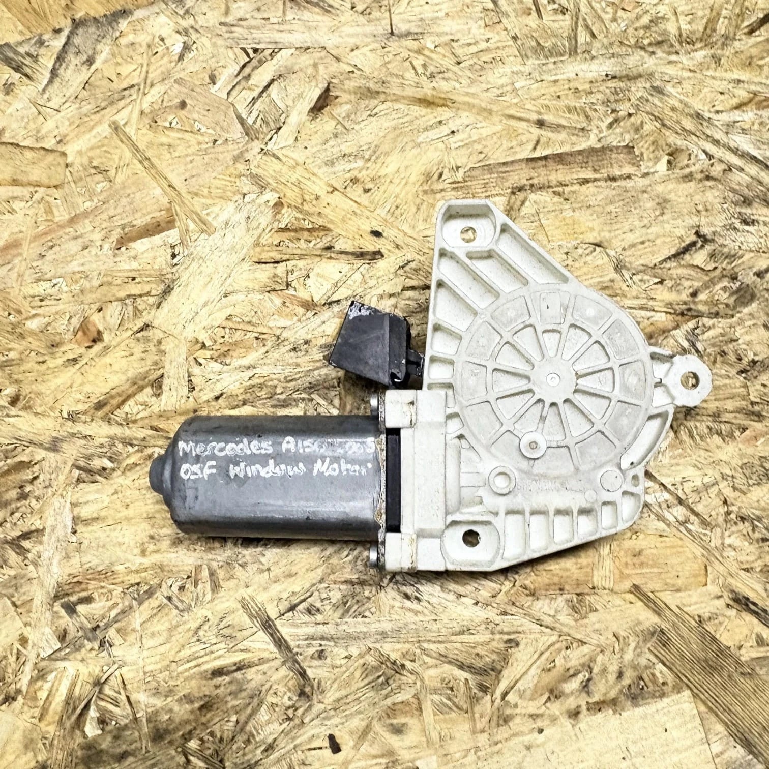 Mercedes A-Class W169 A150 2004-2008 Driver Front Window Motor A1698201842