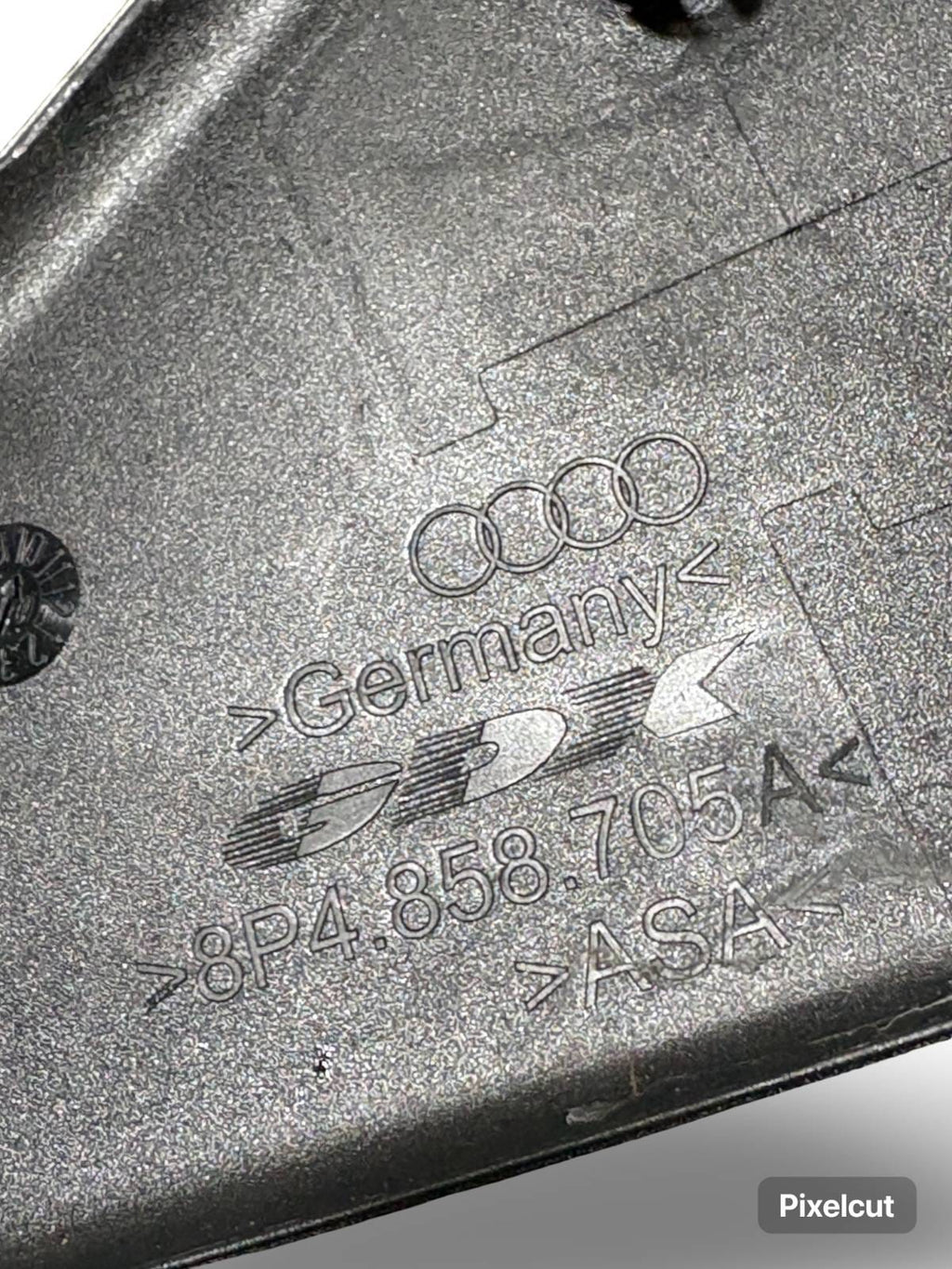 AUDI A3 (8P) MK2 2003-2012 LEFT SIDE FRONT VIEW MIRROR TRIM COVER 8P4858705A