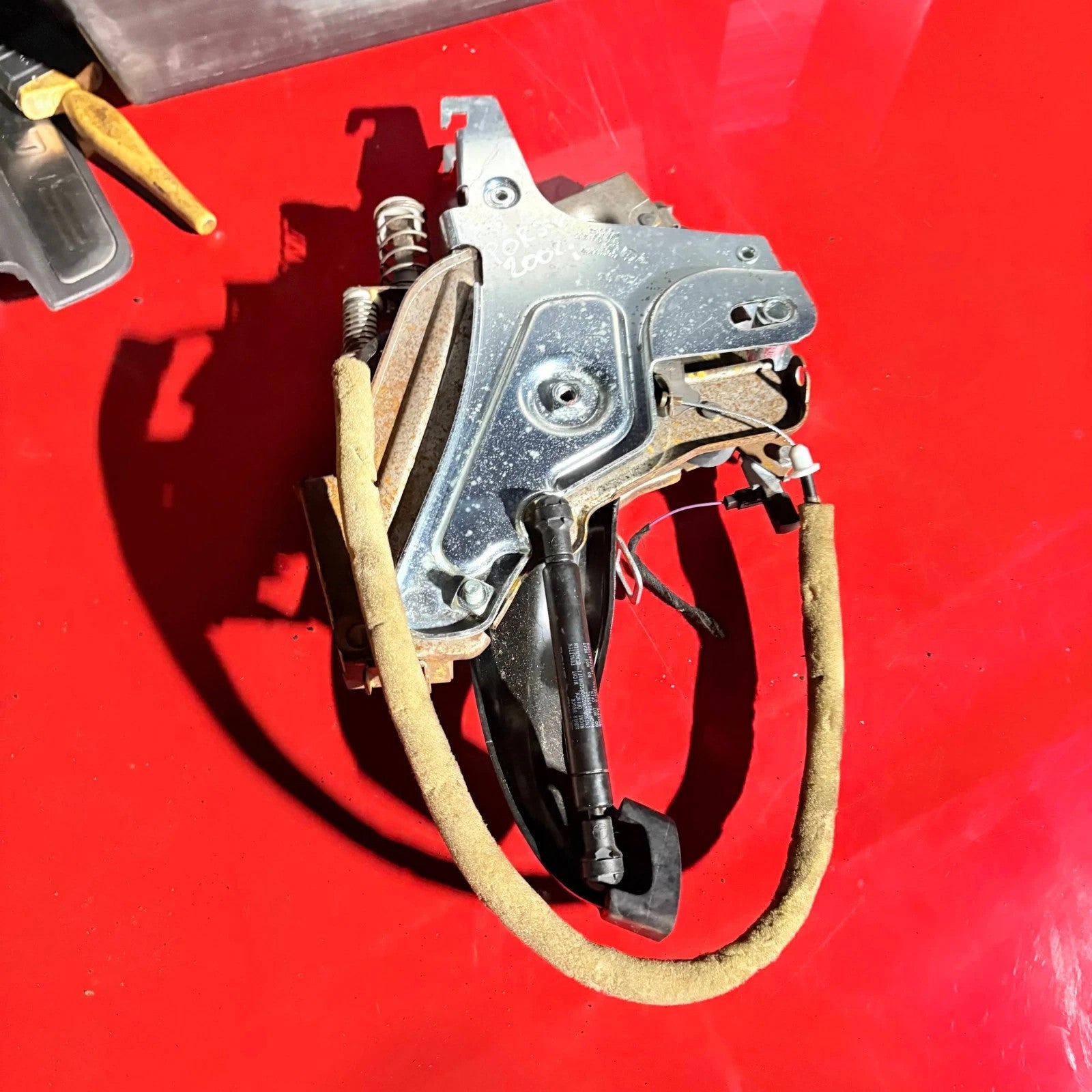 7L0721485 RHD Parking Brake Pedal Porsche Cayenne 03-06 Touareg 03-10 Q7 07-15