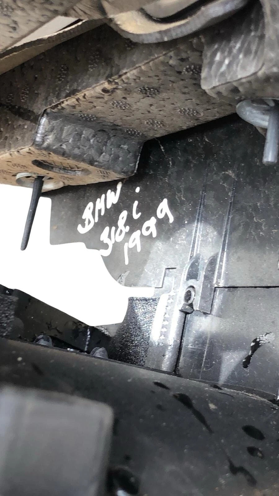 BMW E46 steering column cowl 3 series
