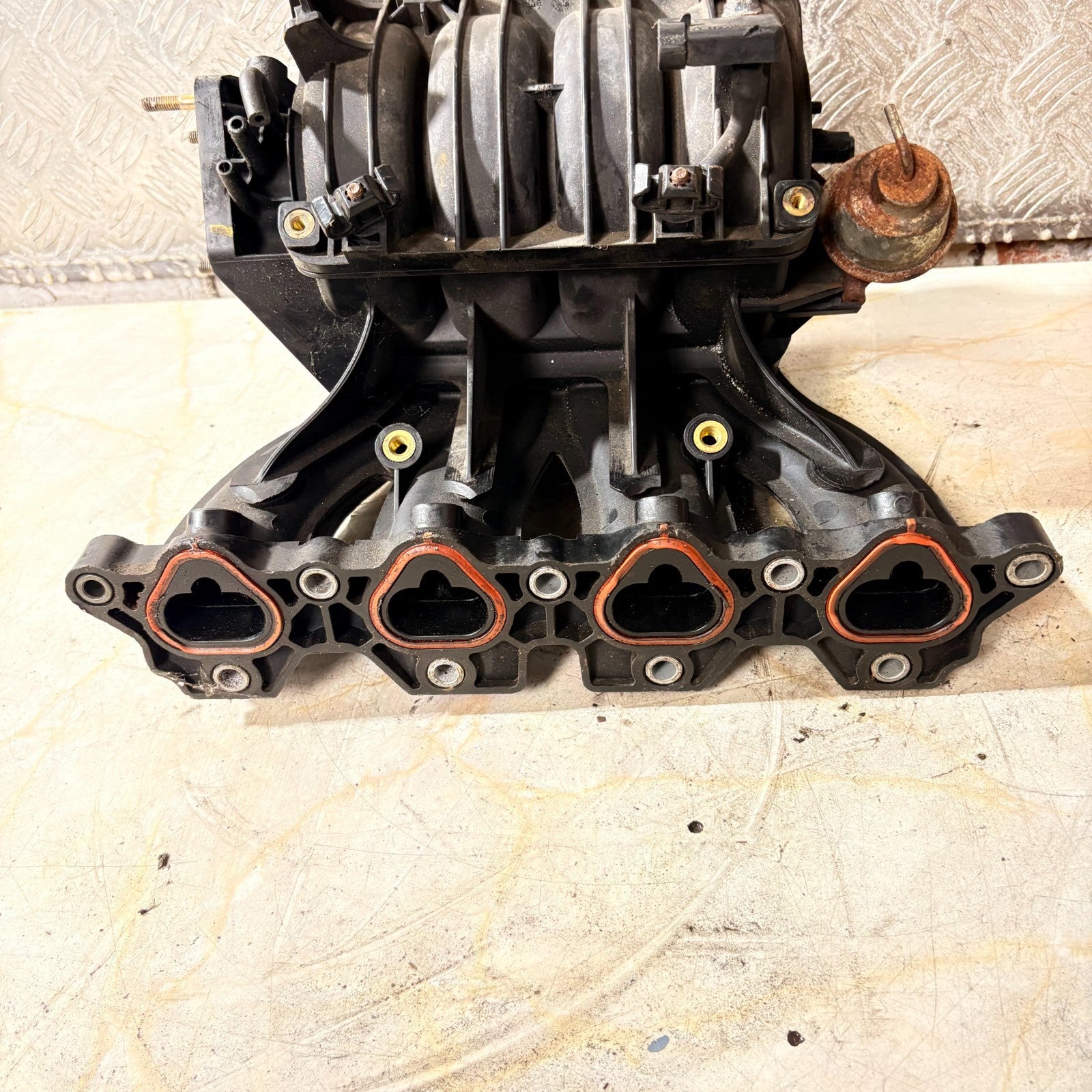 Chevrolet KALOS 2005-2009 1.4 PETROL INLET MANIFOLD 96452343