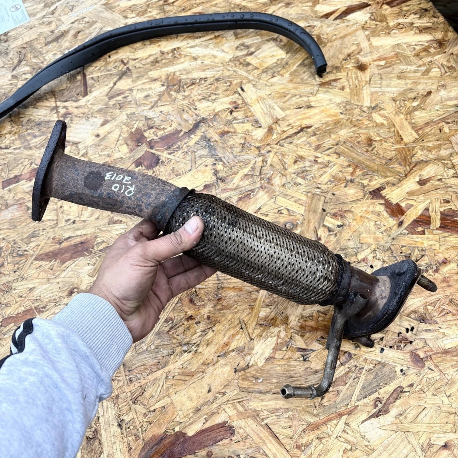 Kia Rio 1.4 CVVT G4FA 2011-2017 EGR Exhaust Flex Hose Pipe