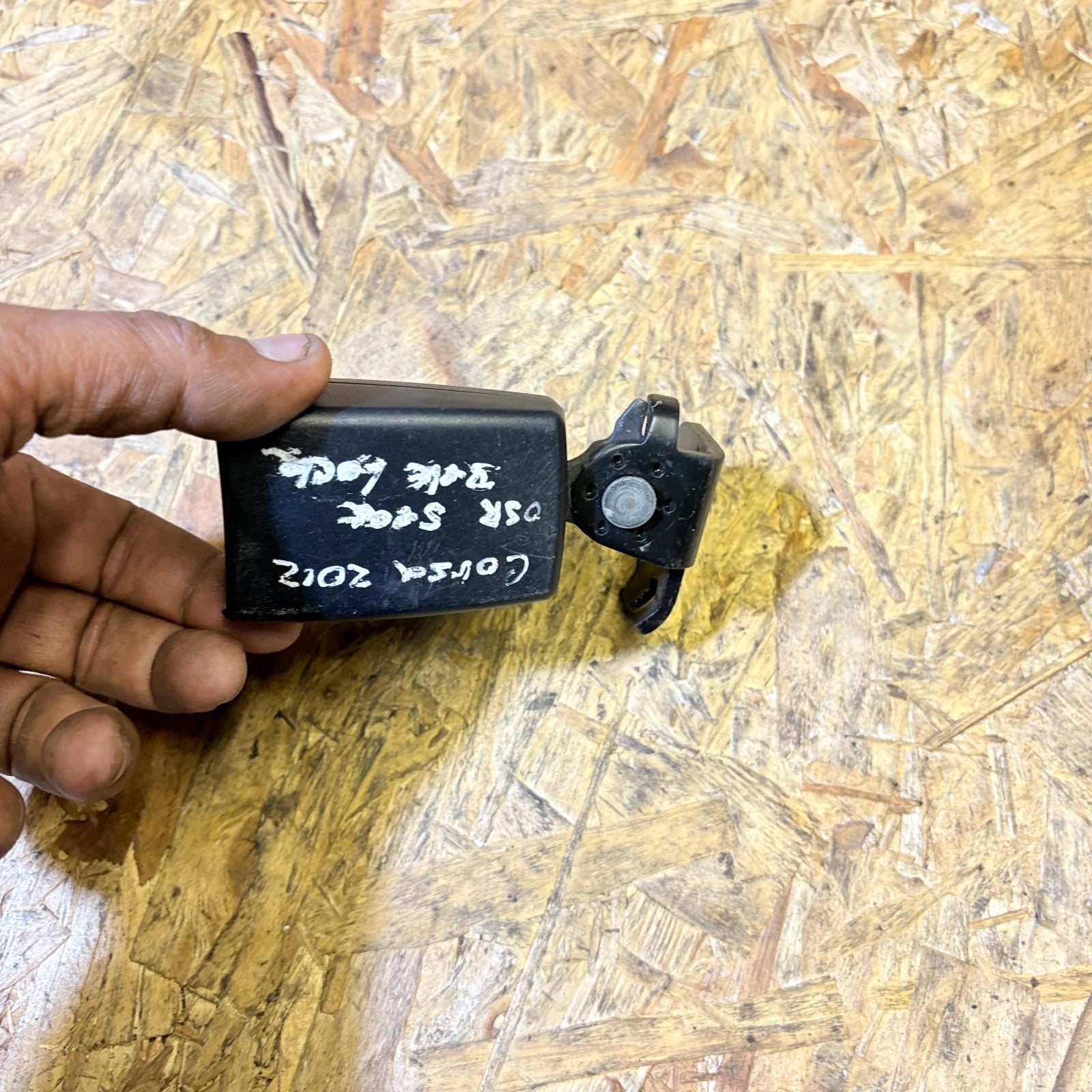 Vauxhall Corsa 2006-2014 Driver Side Rear Right Seat Belt Buckle F13 276 908