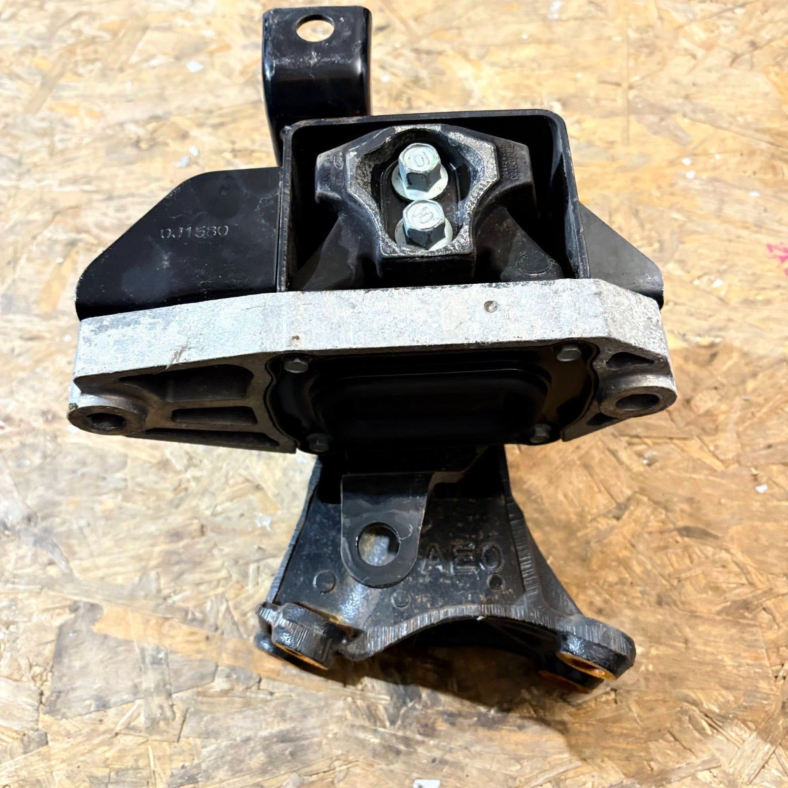 Kia Sportage Mk4 (QL/QLE) Manual Gearbox Mount Bracket Front Left 21830-F1800