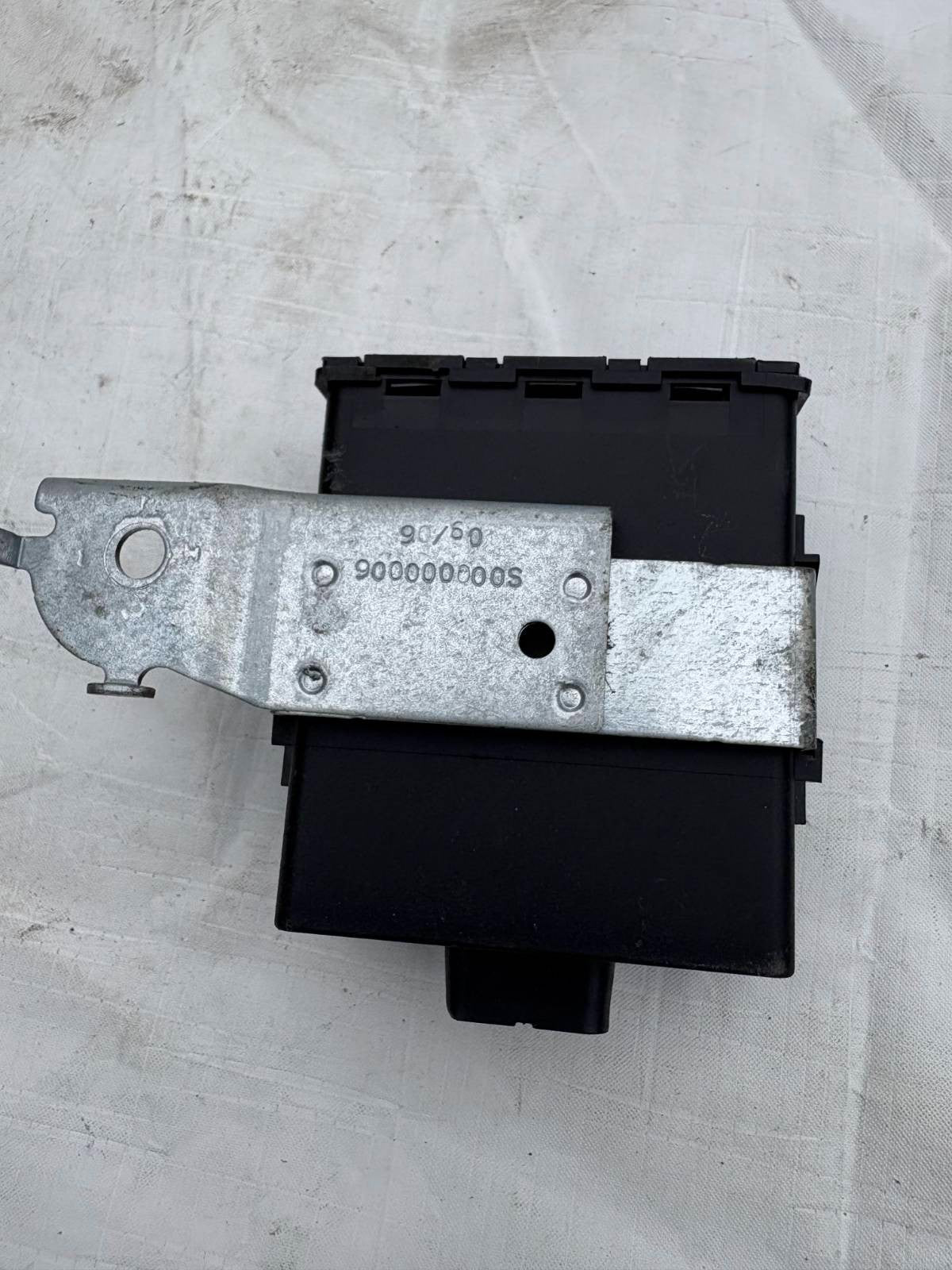 TOYOTA YARIS MK2 DOOR CONTROL RECEIVER MODULE ECU (897410D040) T3 5 DOOR (2008)