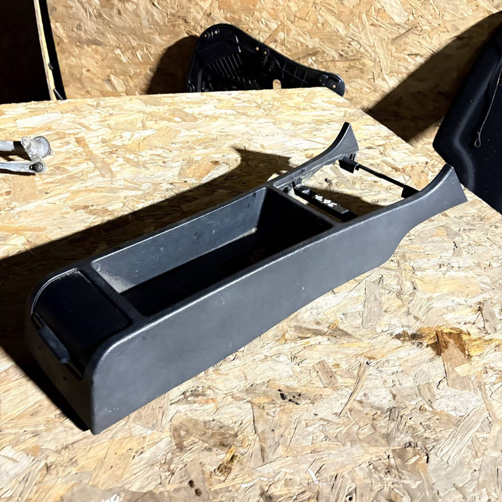 Mercedes-Benz W202 Centre Console with Ashtray-1998