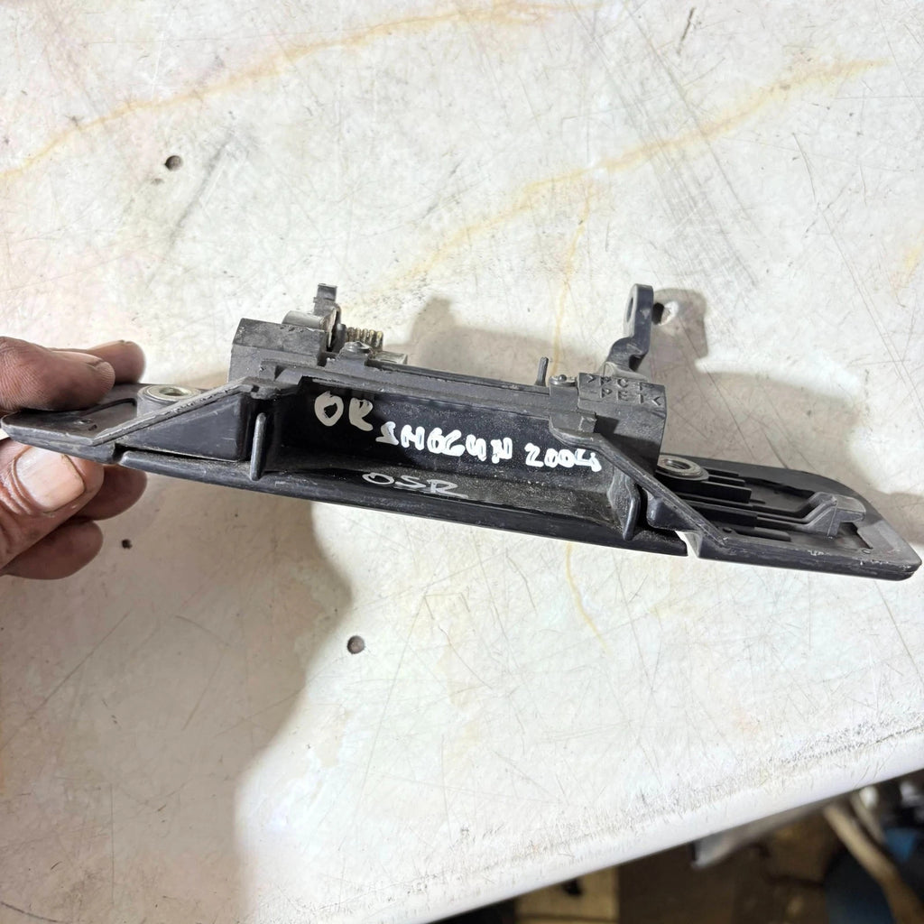 Mitsubishi Shogun Pajero 2000-2004 OSR Rear Right Outside Door Handle 5 Door