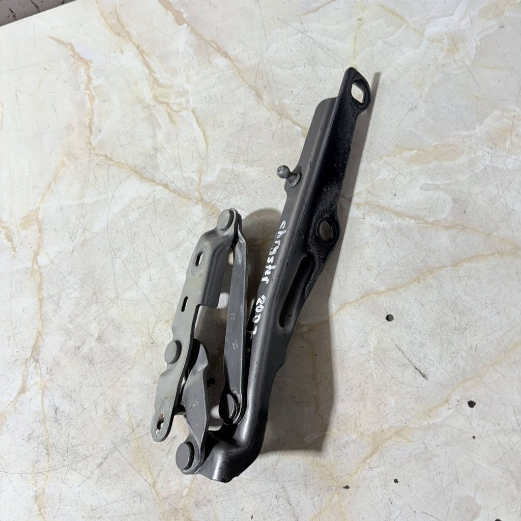 Chrysler 300C 2005-2010 Front Left Bonnet Hinge