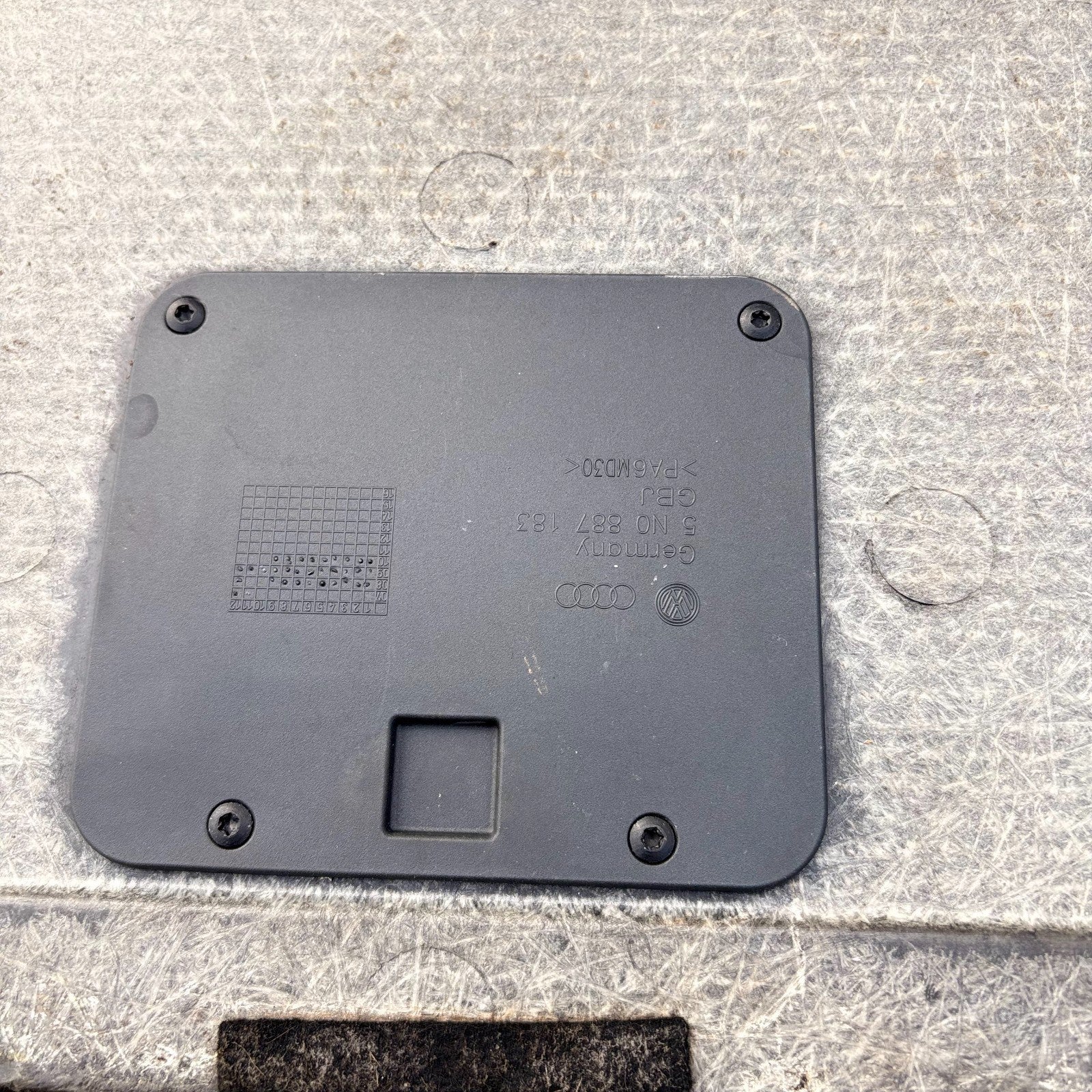Volkswagen VW Tiguan 5N Boot/Trunk Floor Carpet Loading Panel Grey 5N0858855A