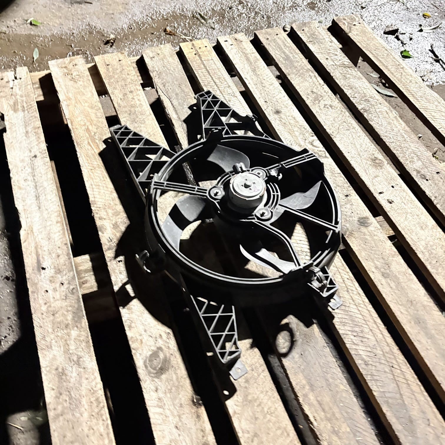 2008 Renault Twingo-Radiator Cooling Fan-8200066098-1831964000