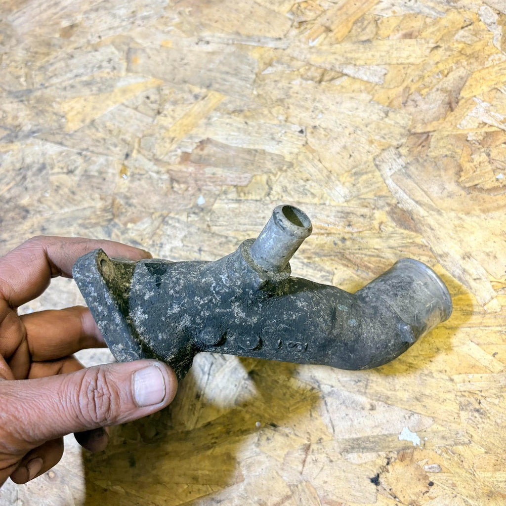 Toyota Corolla 2002-2006 Thermostat Pipe