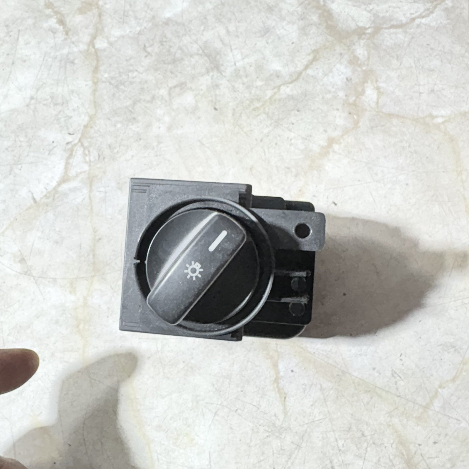 2008 MERCEDES A150 HEADLIGHT CONTROL SWITCH 1695453004
