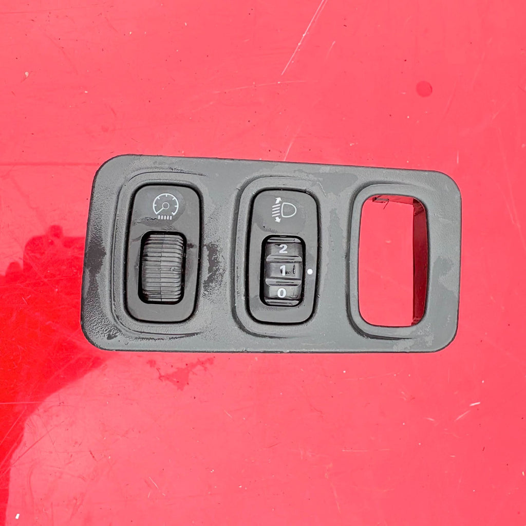 Mitsubishi Shogun 2000-2006 Headlight Adjuster Dimmer Fog Switch