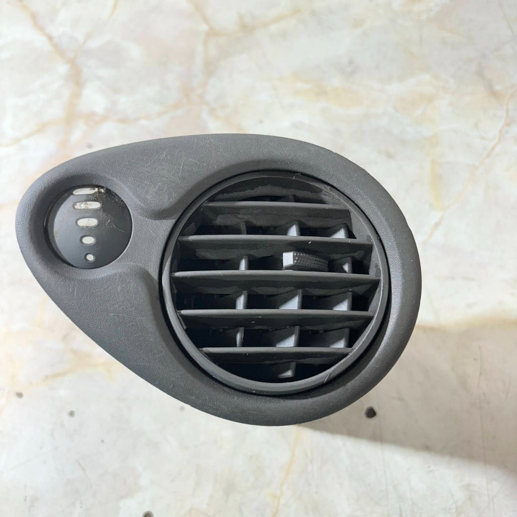 RENAULT CLIO 2007 NSF PASSENGER FRONT AIR VENT 220407