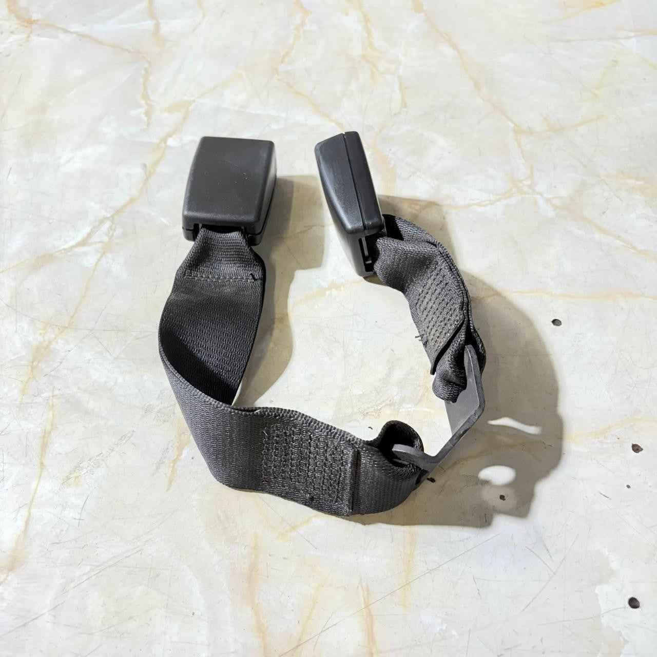 2009-2016 BMW 3 SERIES REAR RIGHT & CENTER 2ND SECOND ROW SEAT BELT BUCKLE