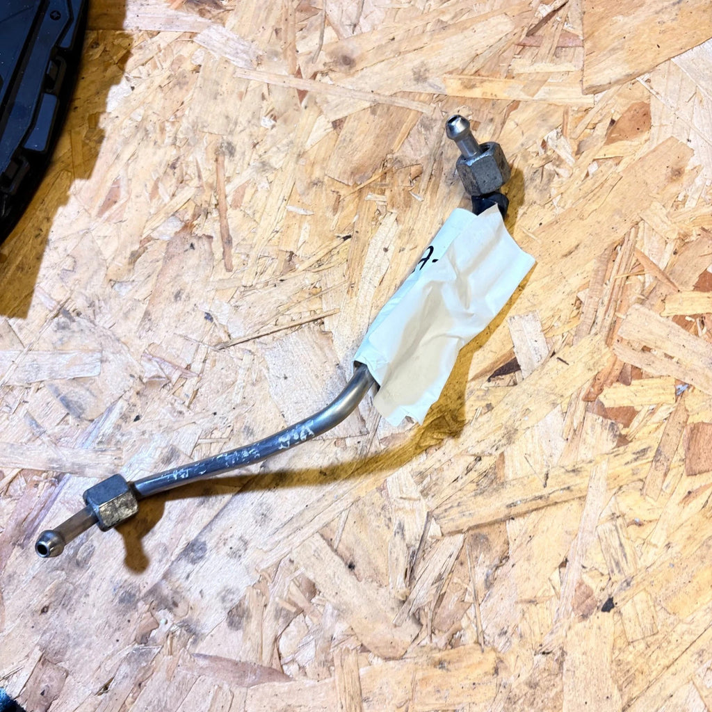 Kia Sportage SL MK3 2014 Fuel Pipe Fuel Line Engine Bay - Part