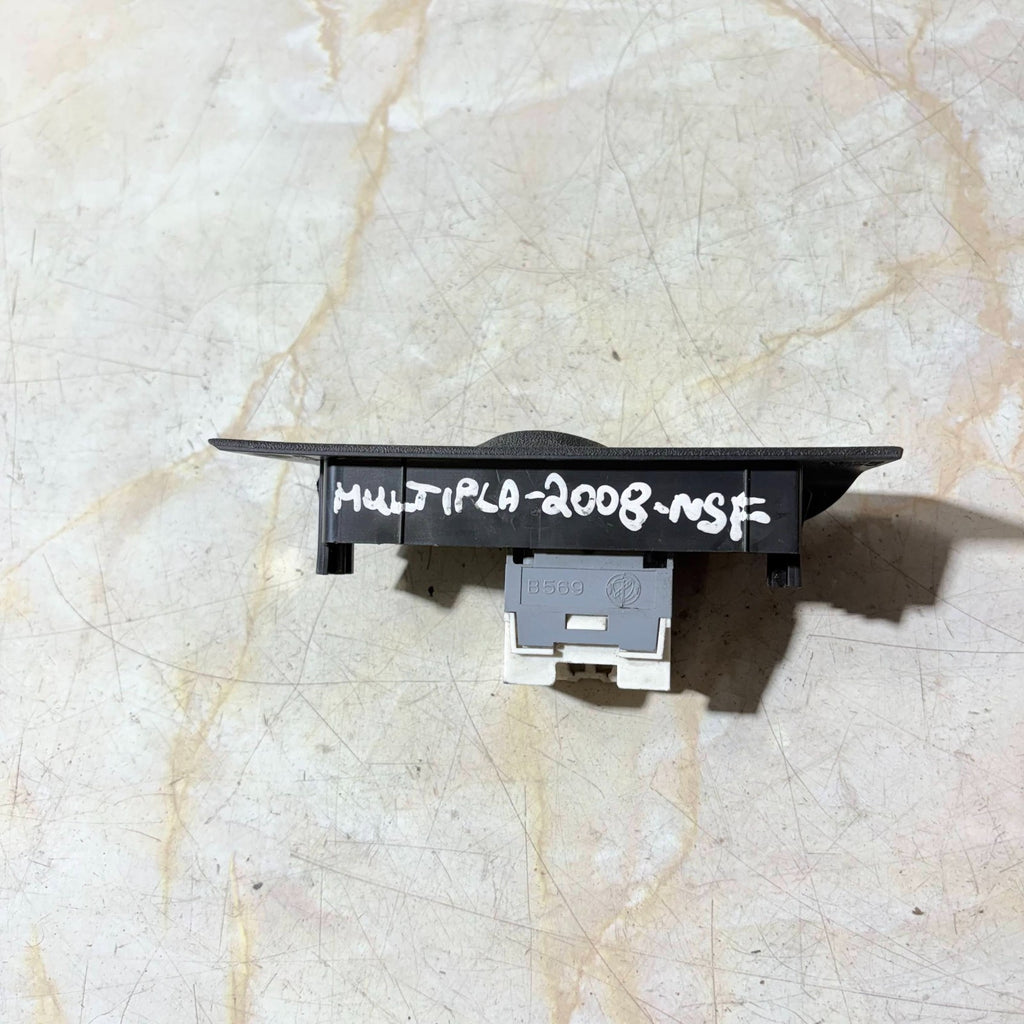 Left Front Window Regulator Switch for FIAT MULTIPLA 2004-2010