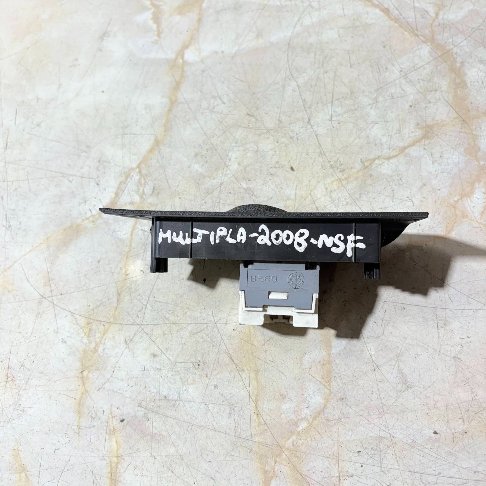 Left Front Window Regulator Switch for FIAT MULTIPLA 2004-2010