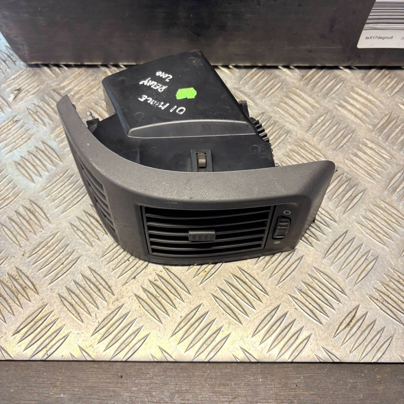 Citroen Relay Boxer Ducato X250 2006-2014 Dash Air Vent Front Left LS385800
