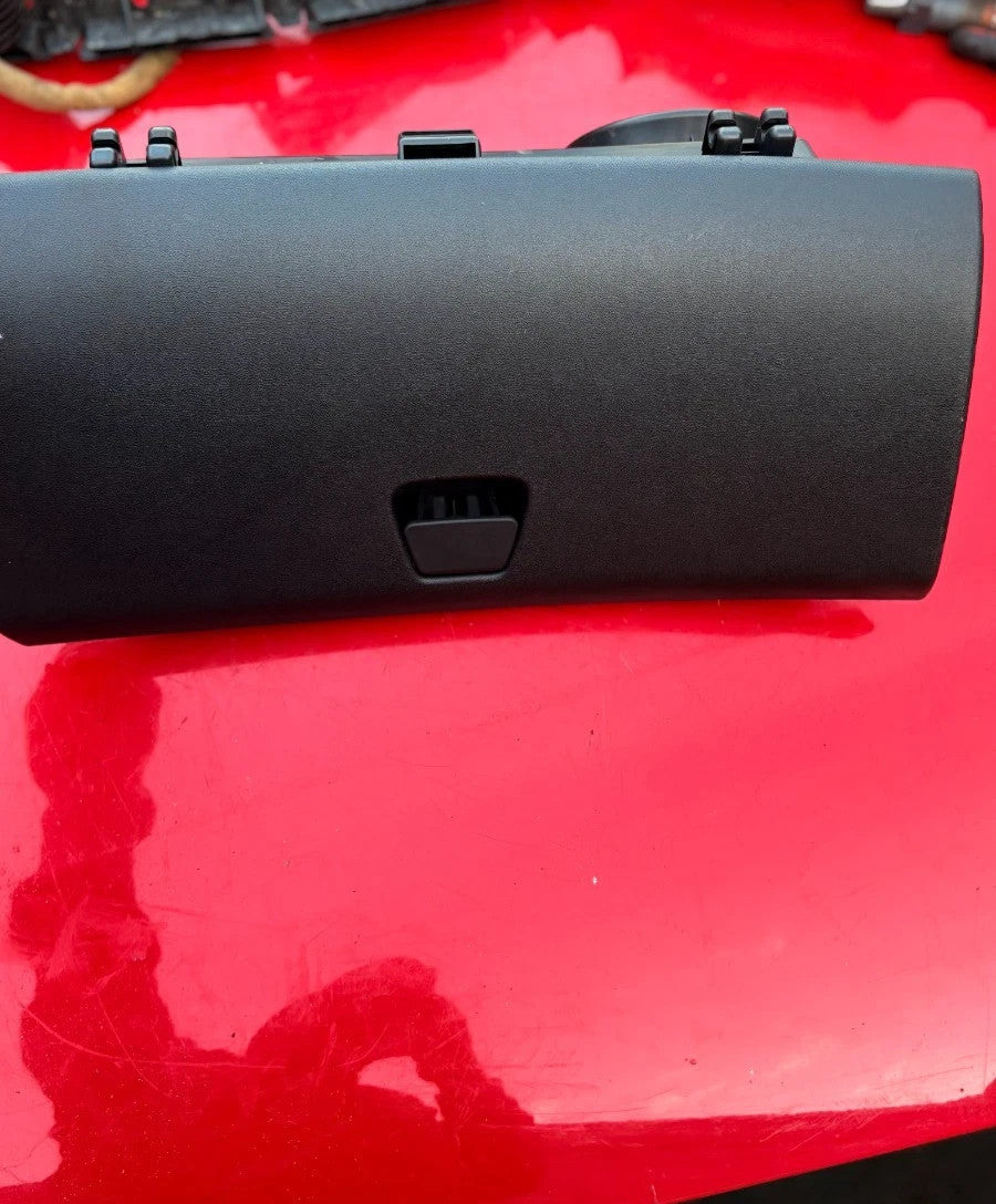 Citroen C1 14-22 Peugeot 108 14-22 Aygo AB40 14-21 Glove Box Lid 55550-0H020