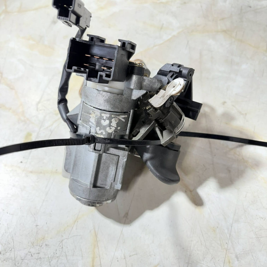 MIRAGE V Ignition Lock Barrel +Key U-SHIN LTD HONDA