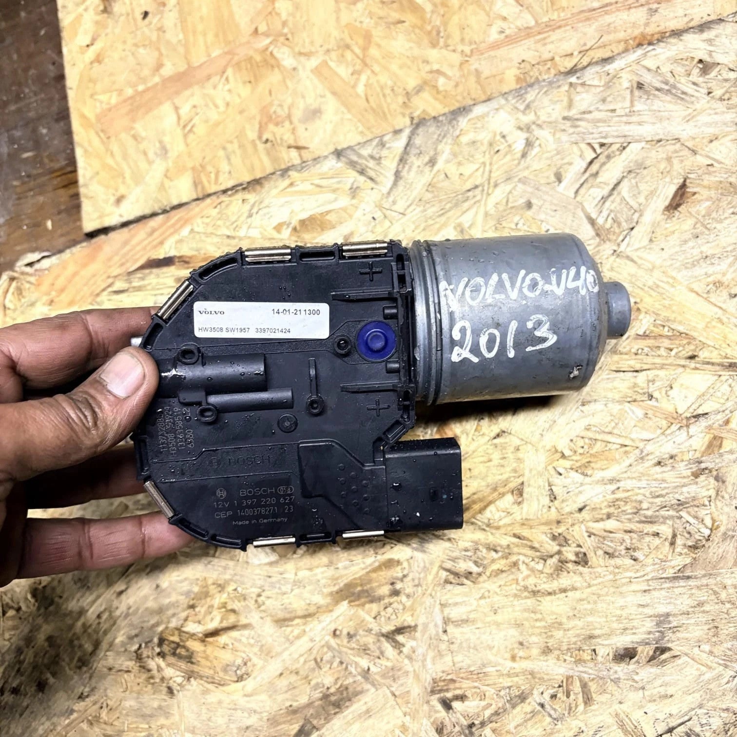 Volvo V40 2013 Front Wiper Motor 1137328851 !!! #1