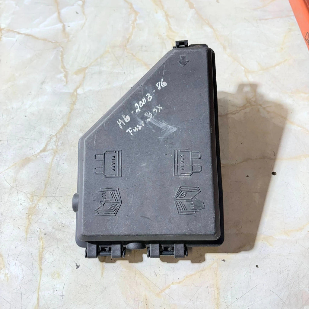 MG 2002-2005 UNDER BONNET FUSE LID BOXED COVER
