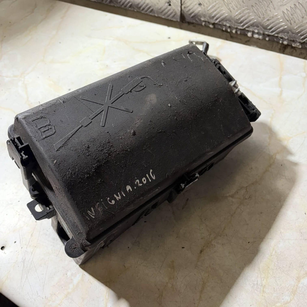 2016 VAUXHALL INSIGNIA 2.0 DIESEL ENGINE BAY FUSE BOX 13253551-02